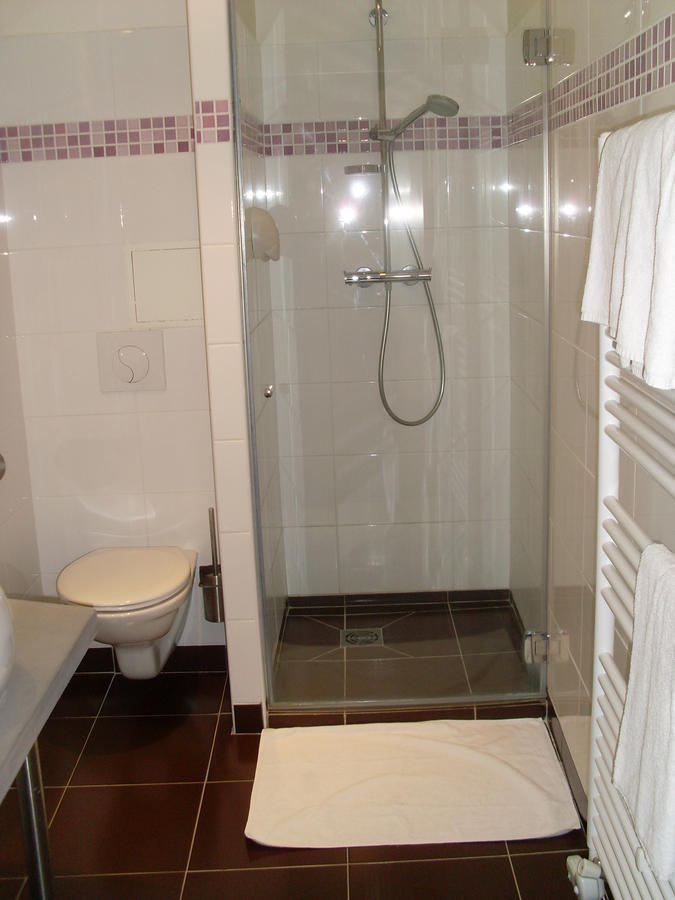 Hotel Le Parc Marly-le-Roi Oda fotoğraf